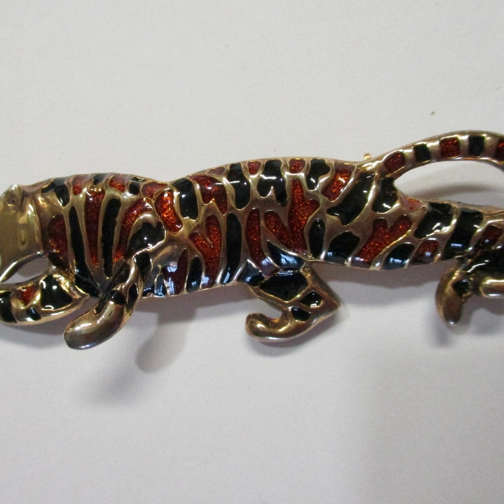 Vintage Jaguar in Motion Brooch/Pin